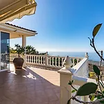 Sol Y Mar Mit Grandiosem Meerblick Villa