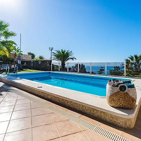 Sol Y Mar Mit Grandiosem Meerblick *
