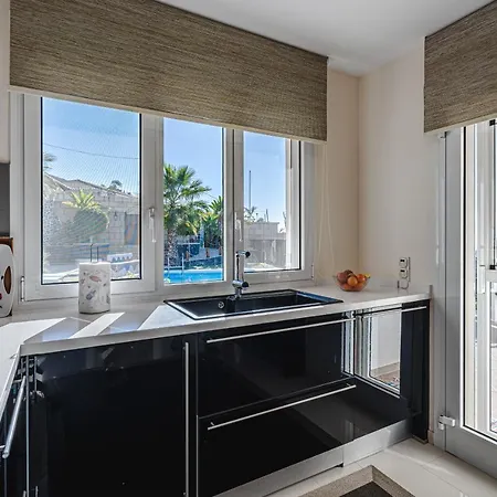 Sol Y Mar Mit Grandiosem Meerblick Вилла Адехе