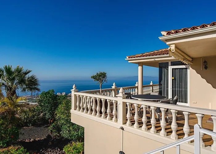 Sol Y Mar Mit Grandiosem Meerblick Вілла Адехе