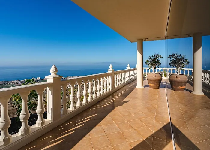 Sol Y Mar Mit Grandiosem Meerblick Вілла Адехе