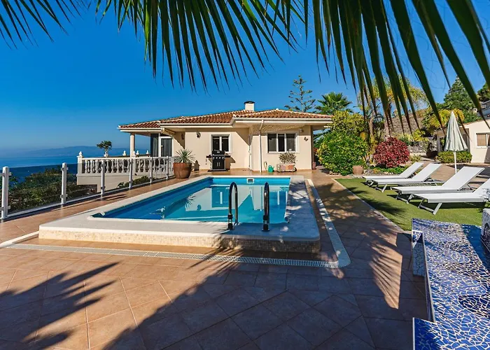 Sol Y Mar Mit Grandiosem Meerblick Адехе