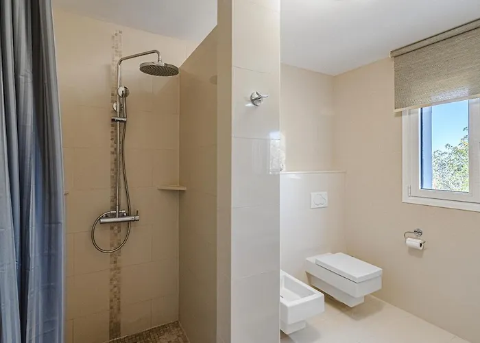 Sol Y Mar Mit Grandiosem Meerblick Вілла Адехе