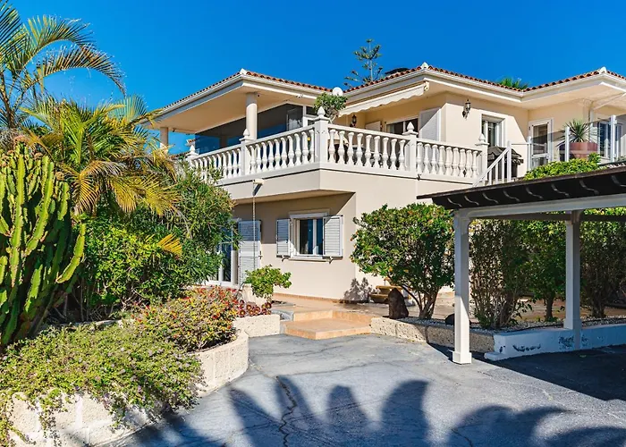 Sol Y Mar Mit Grandiosem Meerblick * Адехе